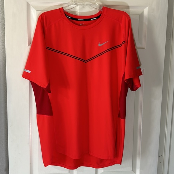 Nike Mens Running Tee Dri Fit Short Sleeve Round Neck Size XL - Picture 3 of 7